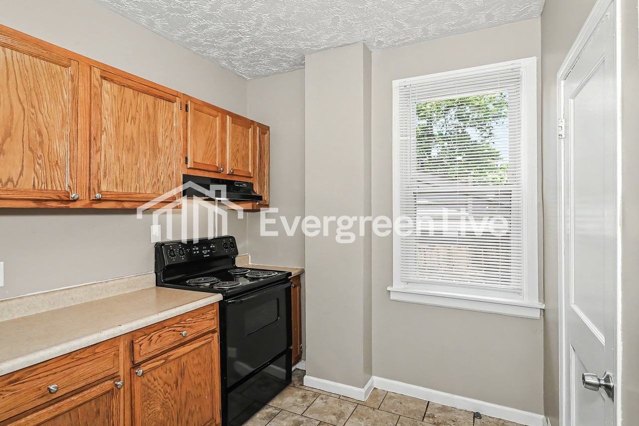 3742 Dina Ave - Photo 7 of 15