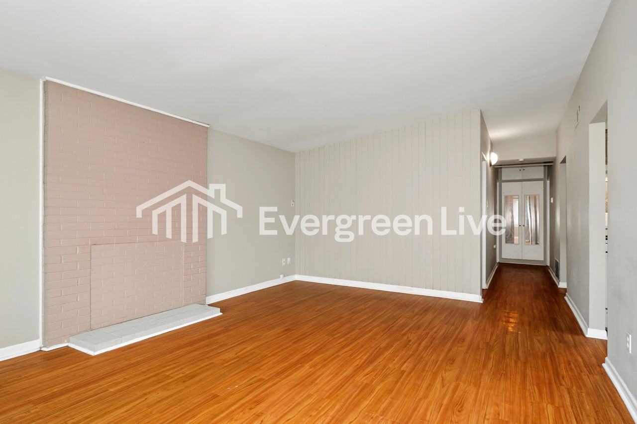 70 Taney Dr - Photo 4 of 18
