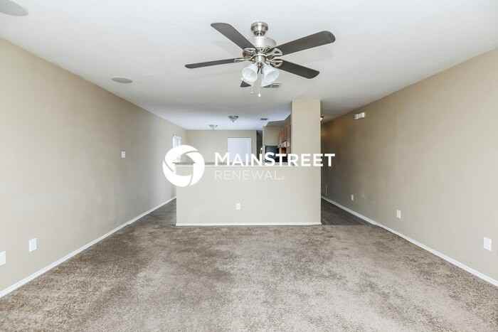 4913 Water Ridge Ln - Photo 4 of 16