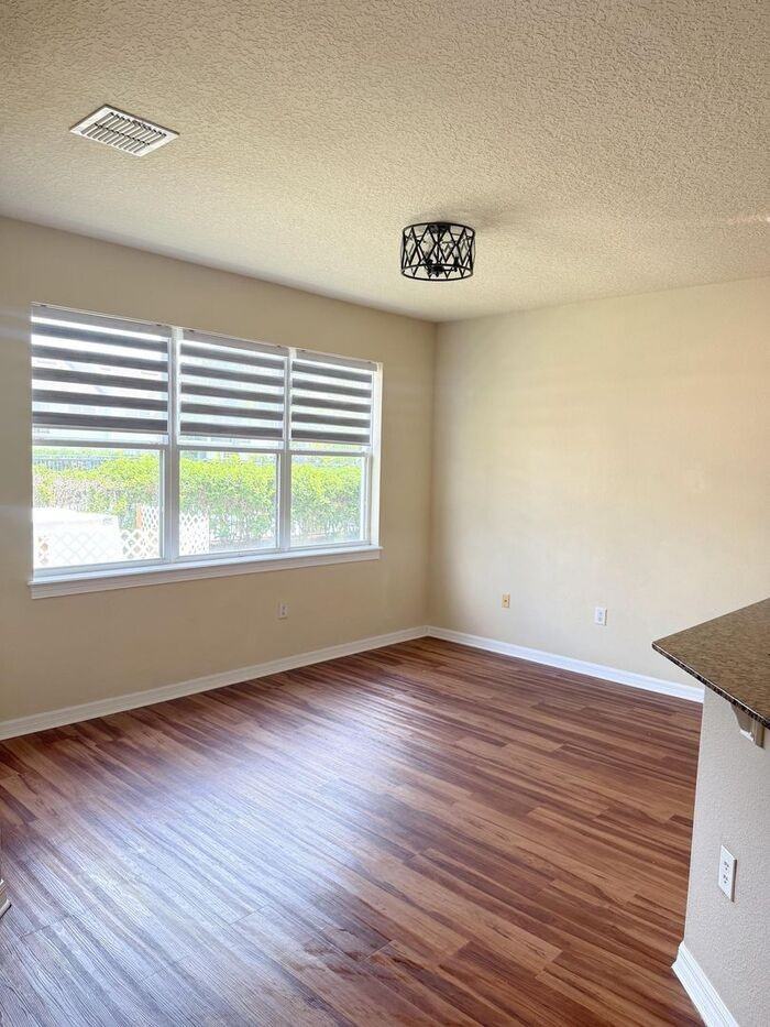 4357 Gardenstone Ct - Photo 4 of 22