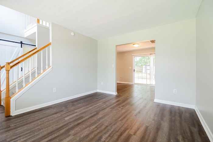 112 W Celestial Dr - Photo 2 of 10