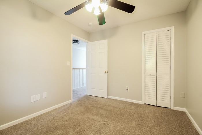 112 W Celestial Dr - Photo 7 of 10