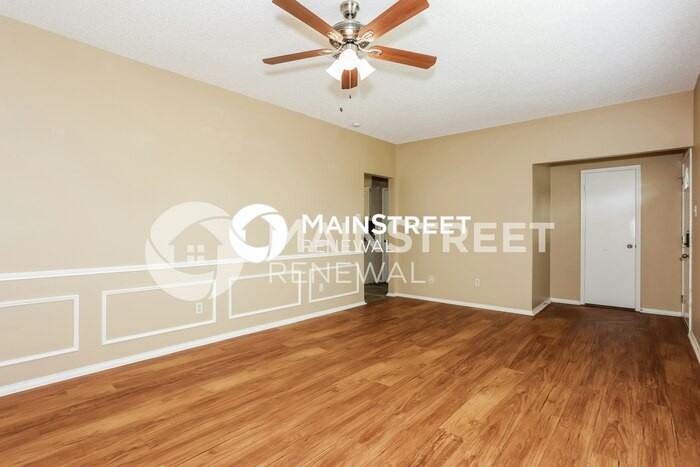 634 Nightshade Dr - Photo 4 of 16