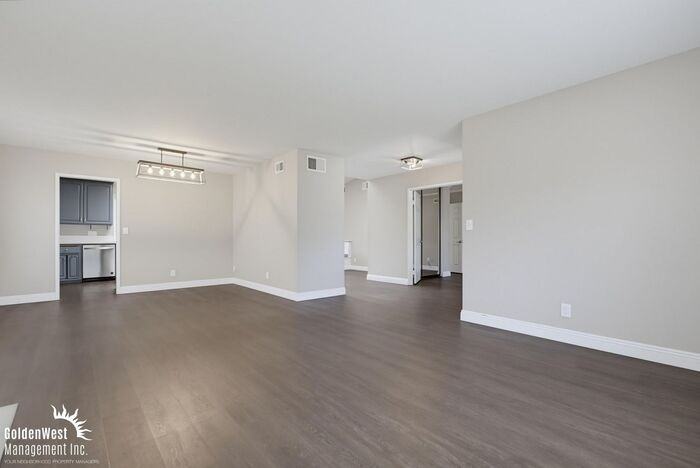 12634 Birchbrook Ct - Photo 5 of 24