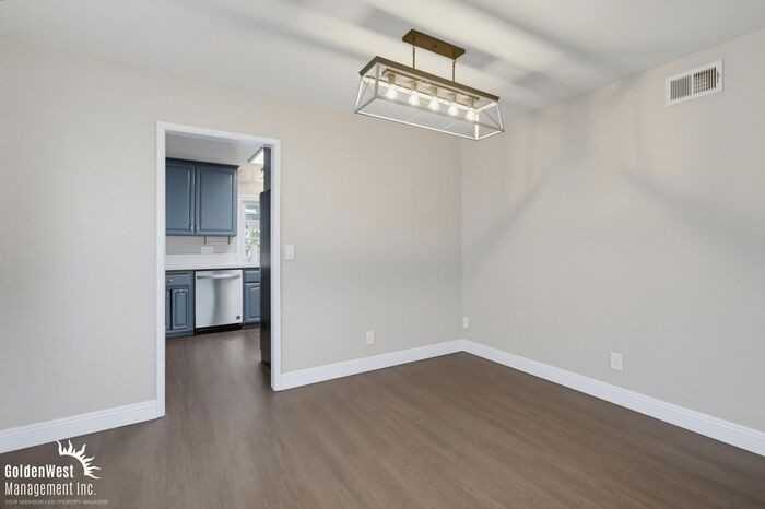 12634 Birchbrook Ct - Photo 6 of 24