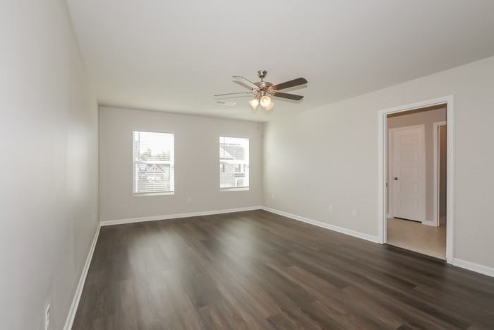 1321 Eldrick Ln - Photo 6 of 12