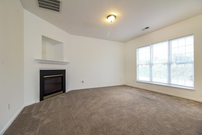 663 Timber Walk Dr - Photo 6 of 14