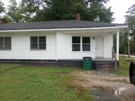 featured image of 111 N Bell St #B