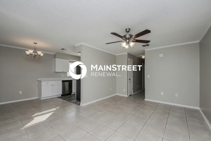 1312 Mark Ct - Photo 4 of 16