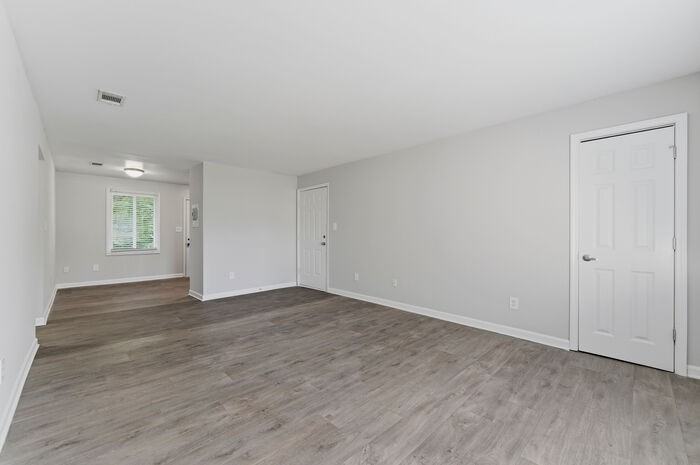 1930 Flat Shoals Rd Se #C3 - Photo 5 of 24
