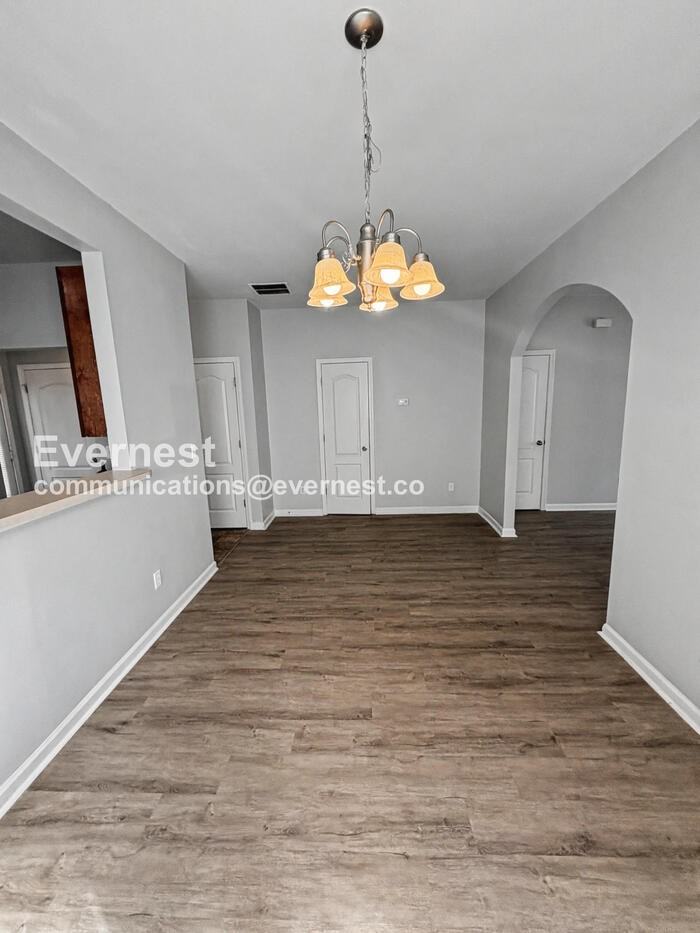 Thomas Rd - Photo 6 of 25