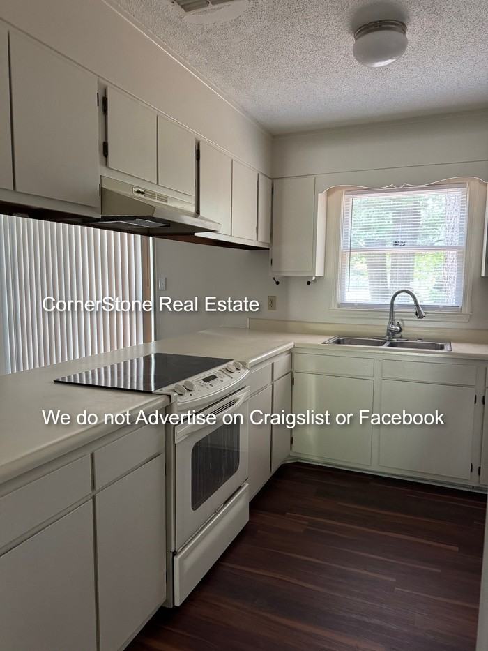 123B Deerfield Dr #B - Photo 6 of 25