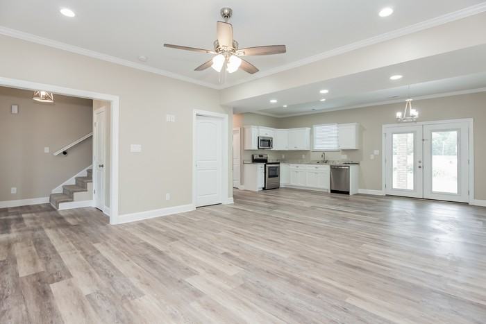 503 E Cloninger St - Photo 6 of 17