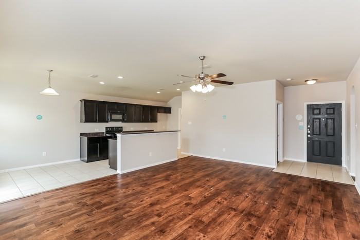 9124 Abaco Way - Photo 4 of 16