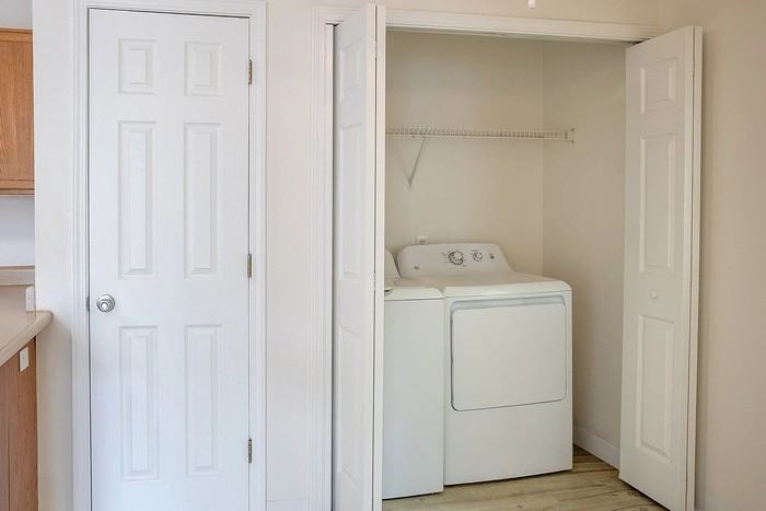 5992 Se Drake St #3 - Photo 5 of 11