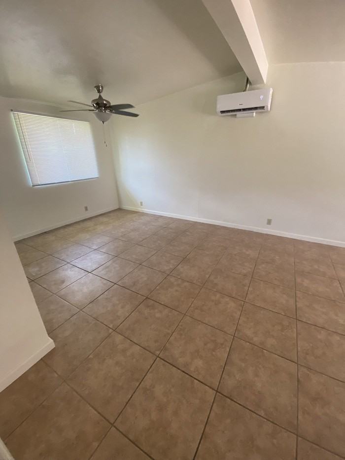 4258 E North St - Photo 5 of 8