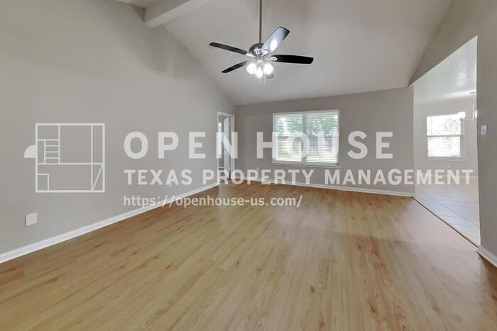 6826 Clover Walk Ln - Photo 4 of 21