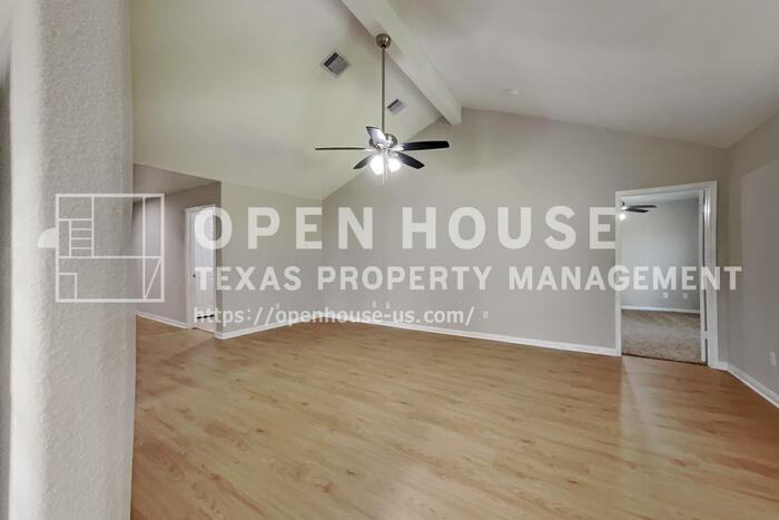 6826 Clover Walk Ln - Photo 6 of 21