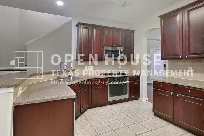 6506 Rose Willow Ln - Photo 6 of 22