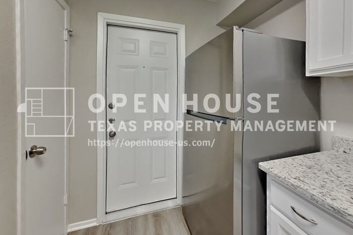 7303 Dew Mist Ln - Photo 7 of 22