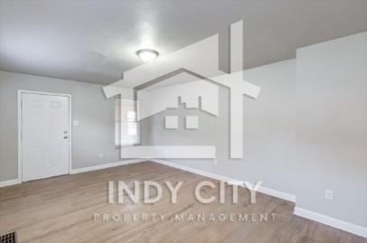 3534 N Parker Ave - Photo 4 of 17