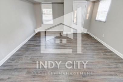 3534 N Parker Ave - Photo 6 of 17