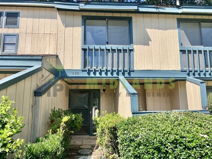 233 Timber Ct - Photo 2 of 48