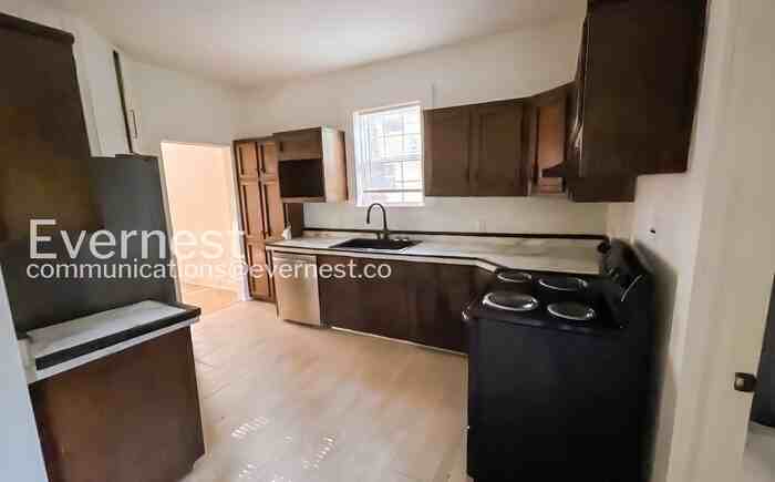 208 Red Lane Rd - Photo 2 of 21