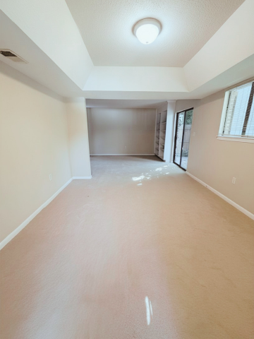 105 Briarview Cir - Photo 4 of 15