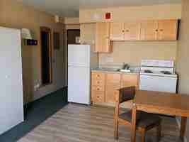 featured image of 667 W Kemp St #211