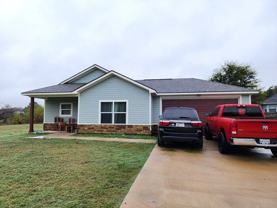 210 Gavin Dr - Photo 1 of 1