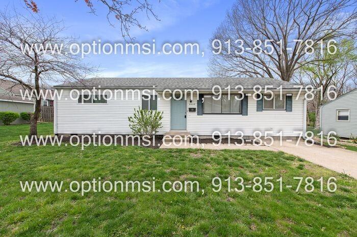 9048 Gillette St - Photo 2 of 30
