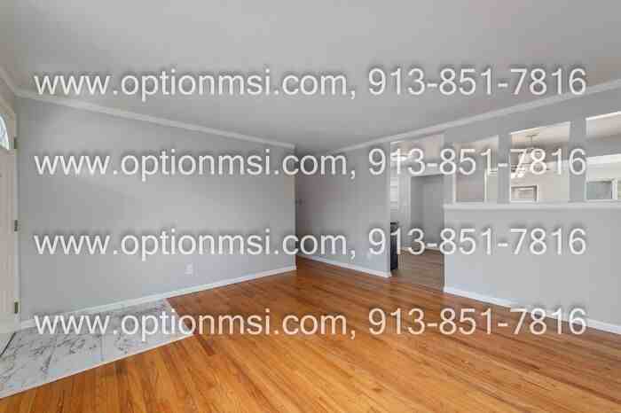 9048 Gillette St - Photo 6 of 30