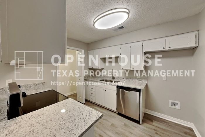 5905 Nanci Dr - Photo 6 of 20