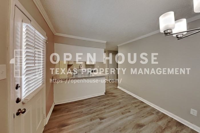 5905 Nanci Dr - Photo 7 of 20