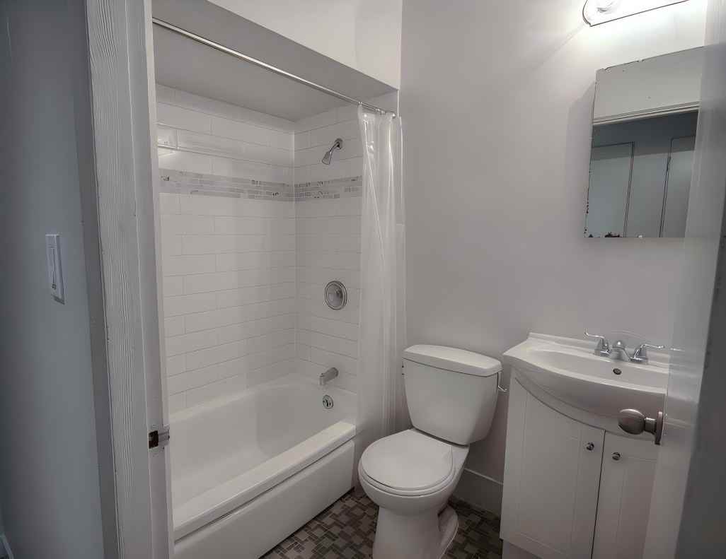 1540 Haro Street - Photo 6