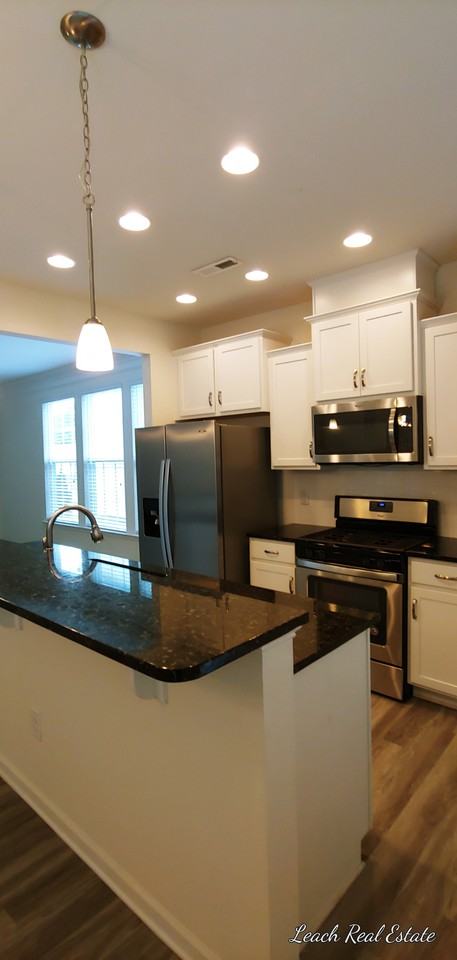 1033 Coldstream Dr #1033 - Photo 5 of 25