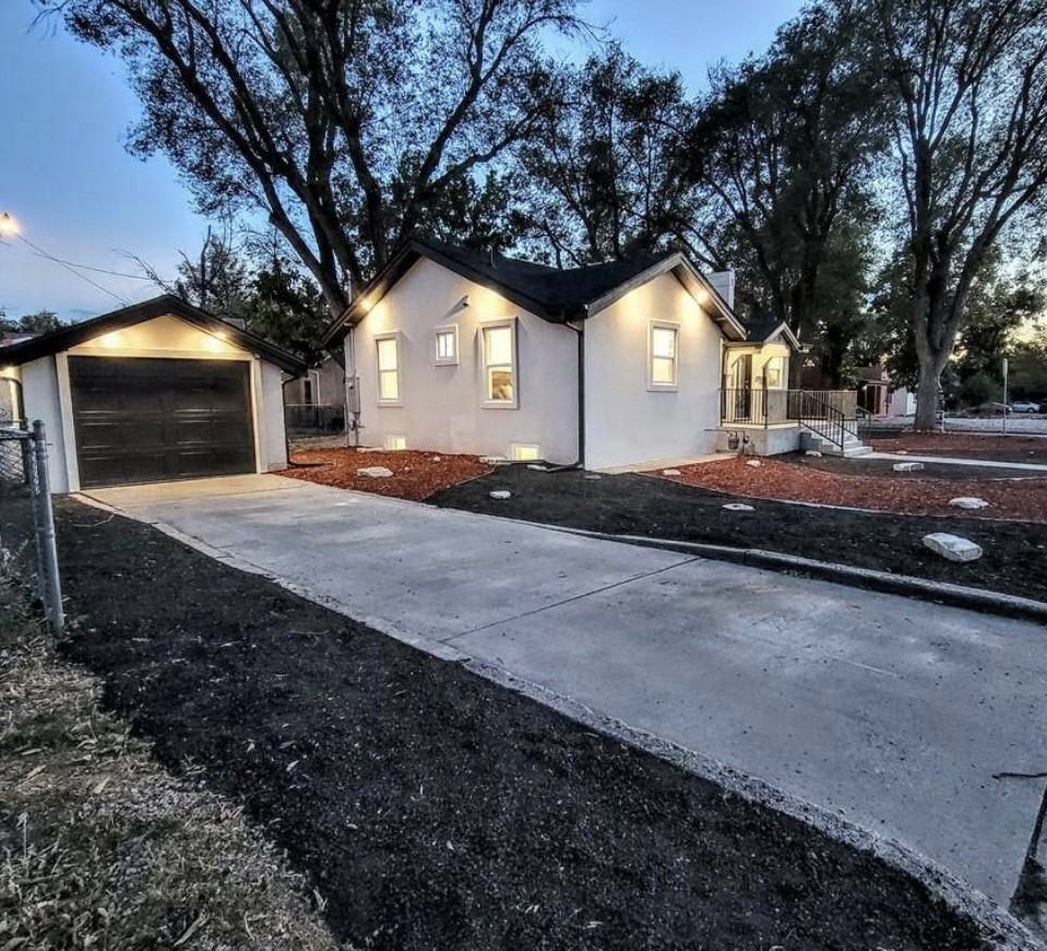 1020 Aqua Ave #NA - Photo 2 of 17