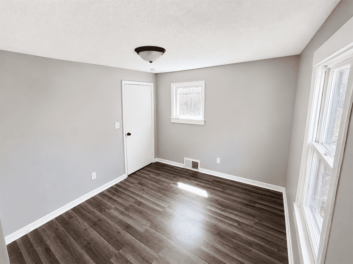 4918 Pleasant Grove Rd #NA - Photo 7 of 14