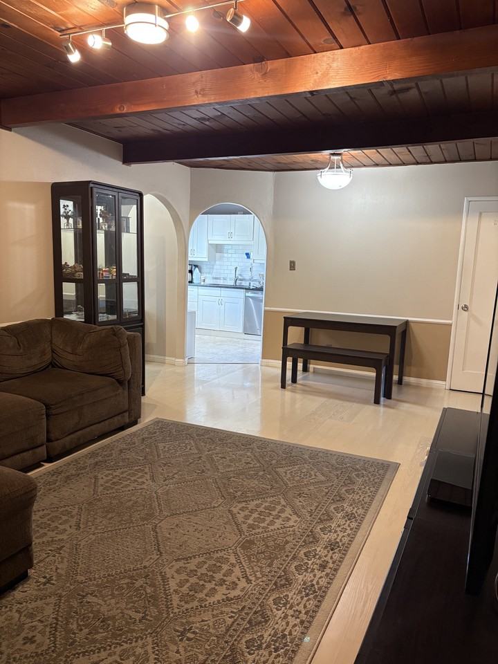 14595 Jerilyn Dr #NA - Photo 7 of 16