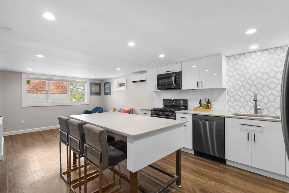 4701 Olden Rd #B - Photo 4 of 16