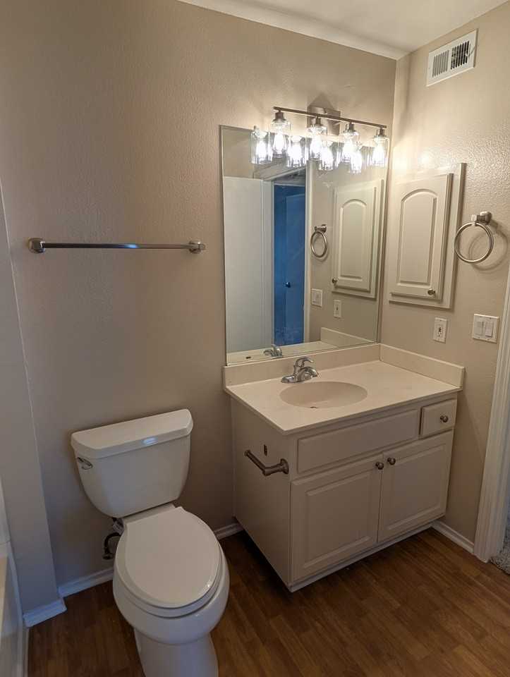 14942 Avenida Venusto #102 - Photo 5 of 12