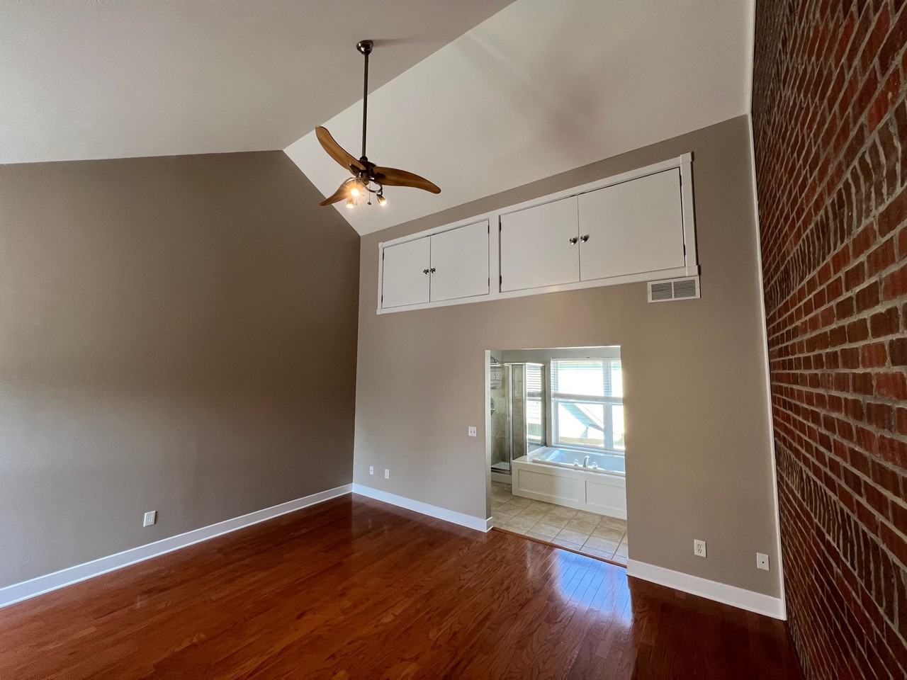 1088 Perry St #C - Photo 2 of 16
