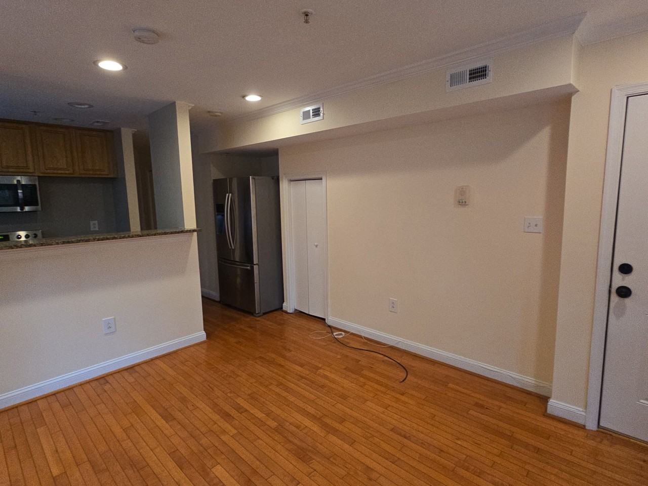 4202 Grant St Ne #201 - Photo 4 of 16