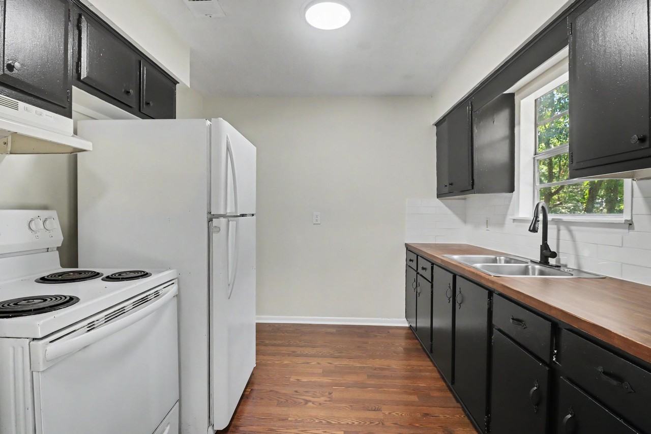 4136 Mimosa Dr #NA - Photo 6 of 15
