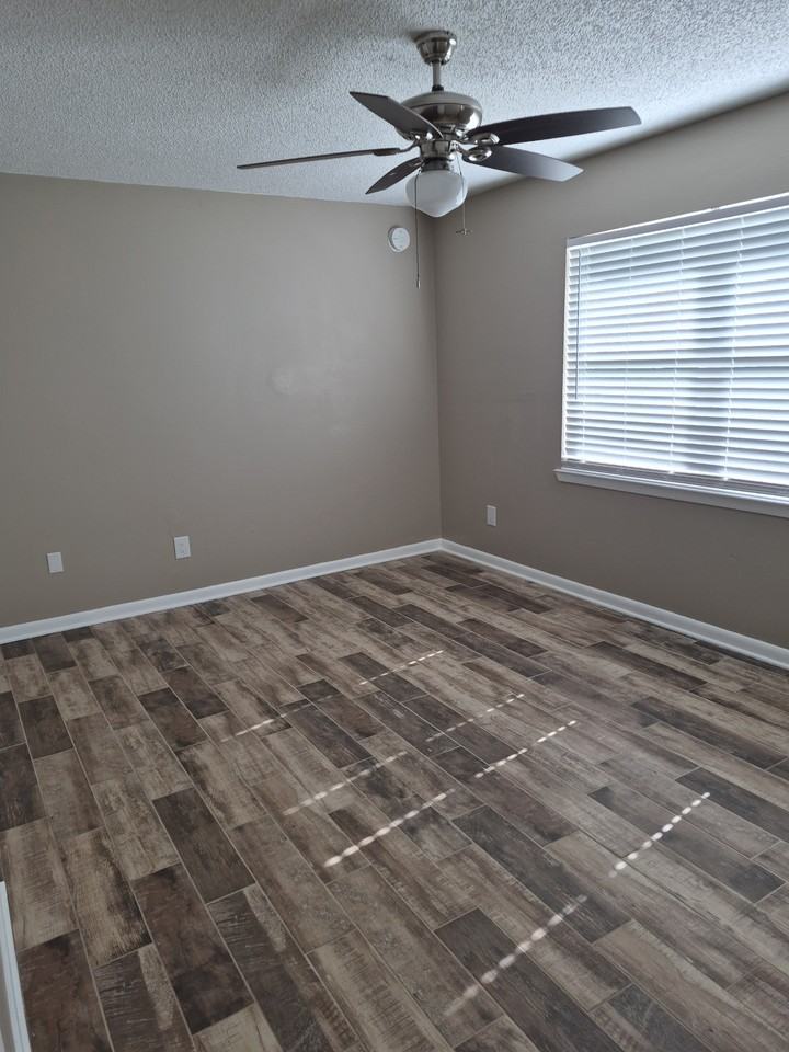 3878 Avalon Blvd #NA - Photo 5 of 14