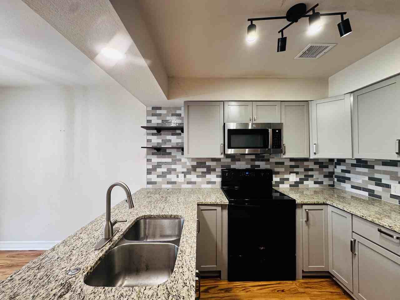 6320 E 89th Pl #1102 - Photo 6 of 16