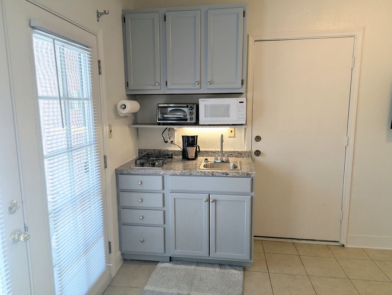 5702 Plaza Dr - Photo 2 of 11