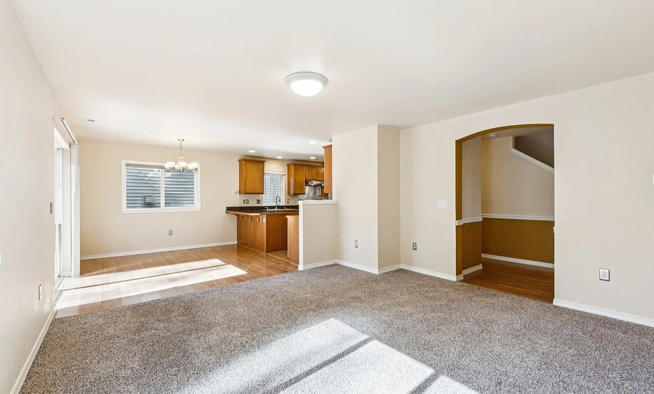 28441 33rd Ln S #NA - Photo 3 of 19
