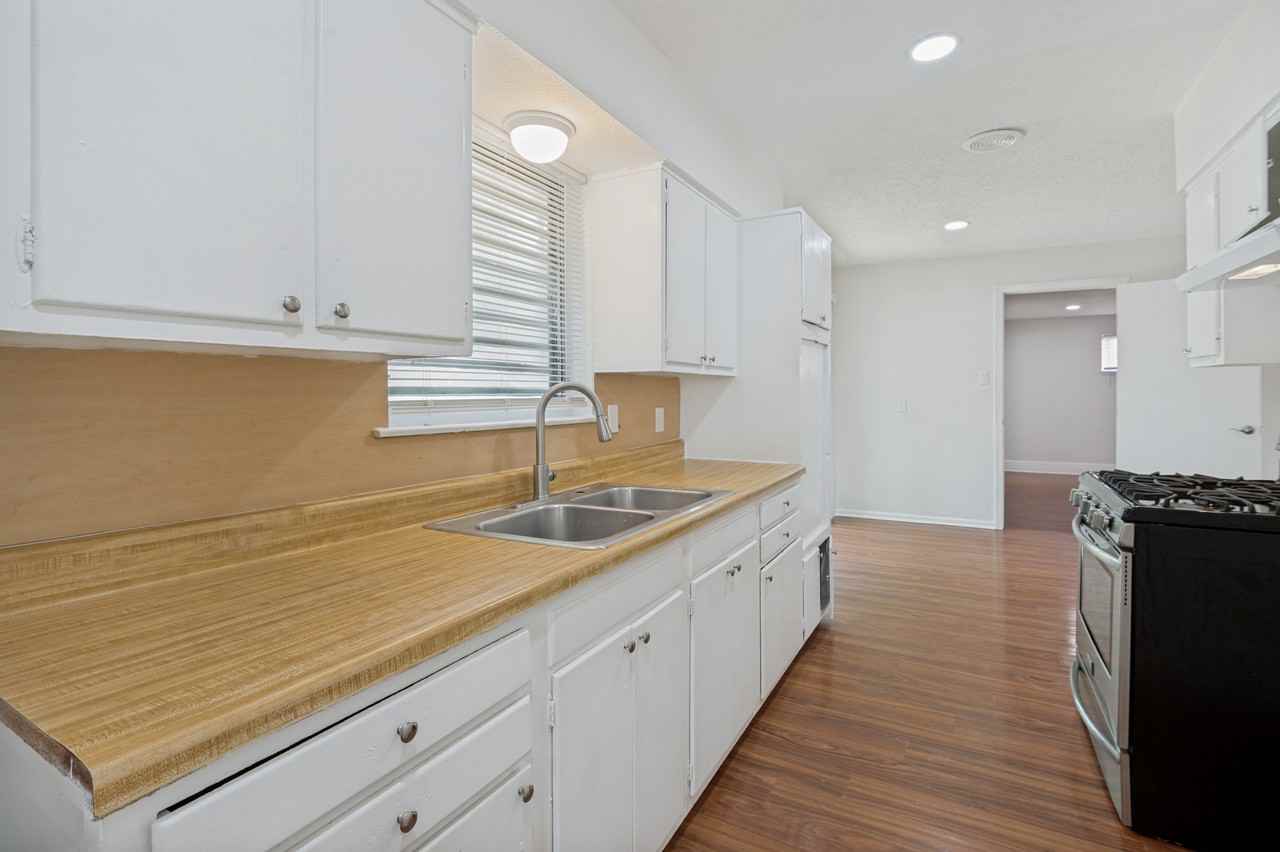 1818 Highland Dr #NA - Photo 4 of 26